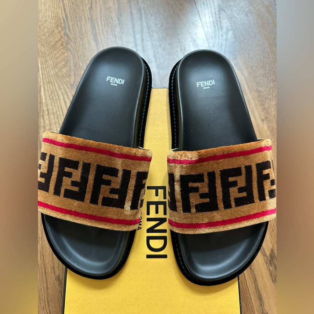 Fendi Slides